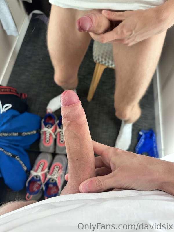 suck this big cock🍆😈