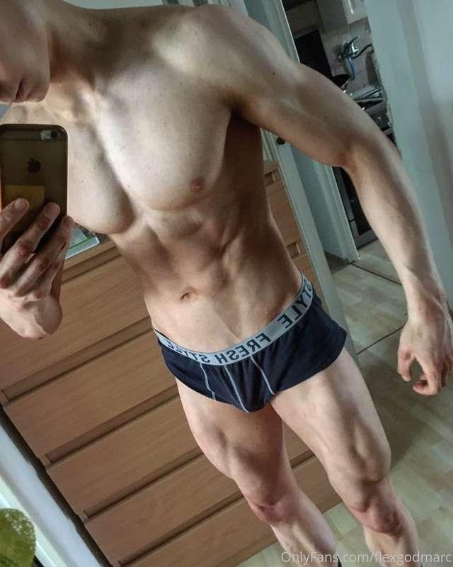 Flexgod marc😈😍