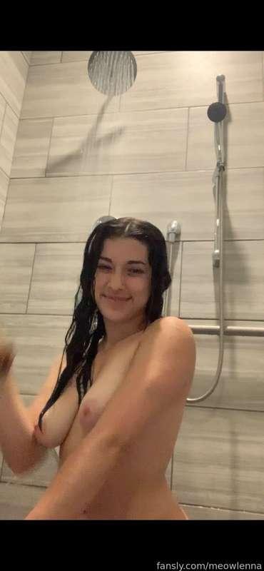 meowlenna image #1