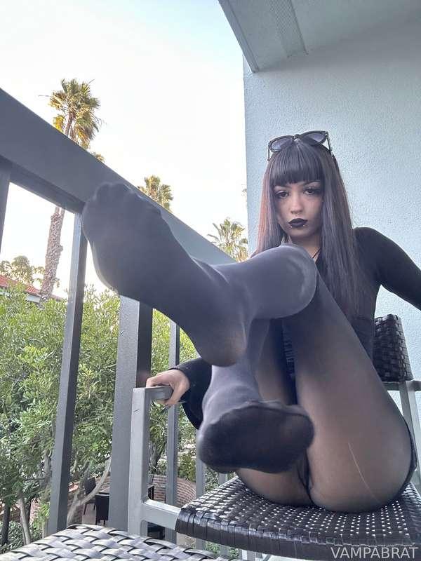 madamzombodomme image #6