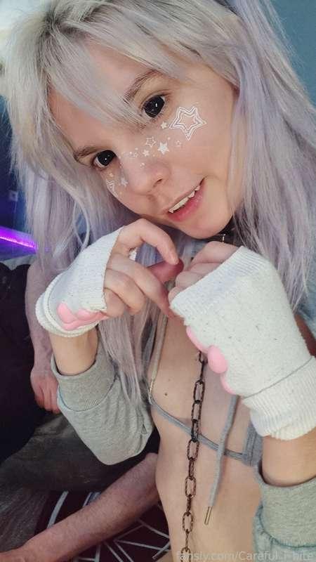 🥰 I like this little swimsuit 🥰
Is there even less?
