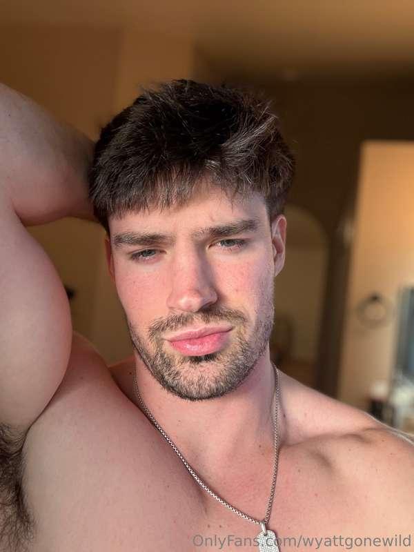 Just me and my gains 💪