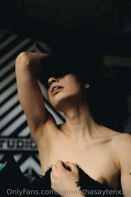 Teasin you with a few nip slips. More of this project cuming..