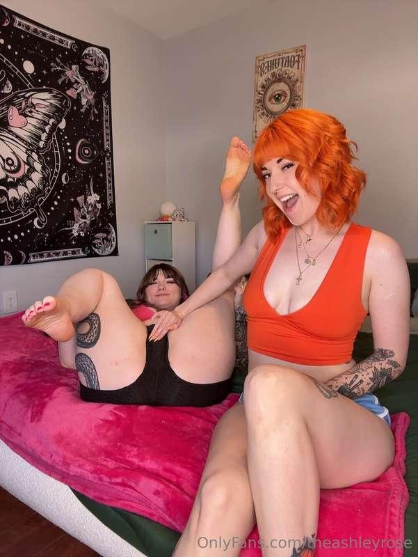 Silly girls just wanna have fun! 😜