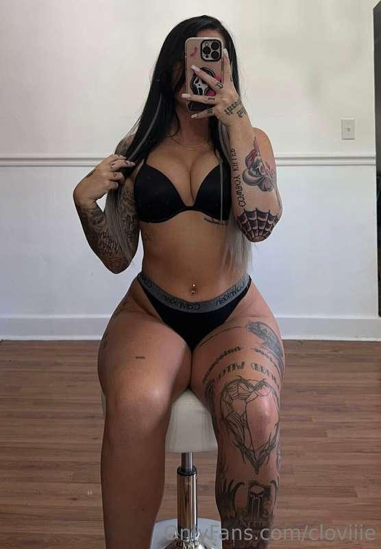 Black on black 🖤