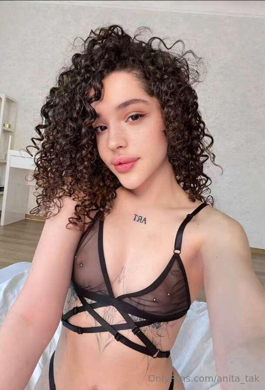 🟡She @medusamedusa needs your cock more than ever🟡
This beau..