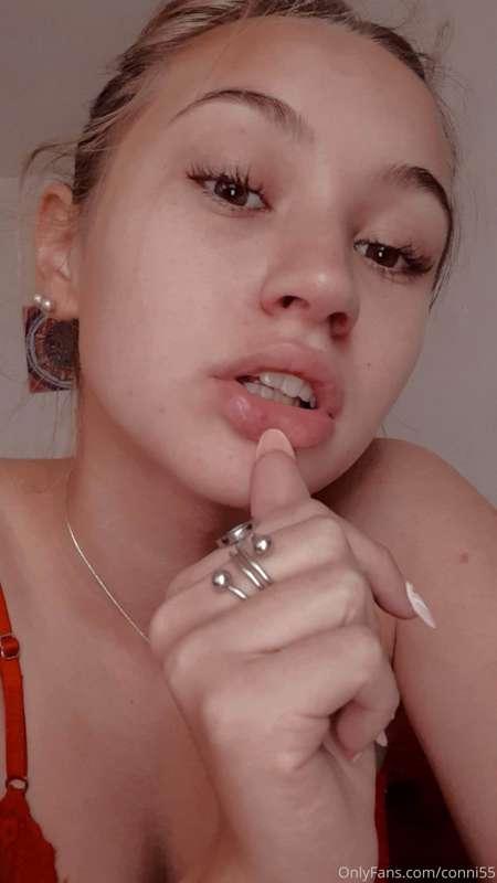 baby face but very daring😇😈💦