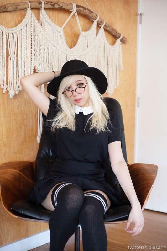 If I was your librarian would you check out books with me? c..