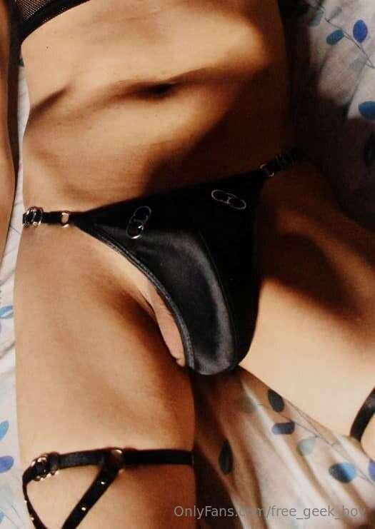Wanna eat my cock?Erotic, porn Art!Watch this for free in @g..