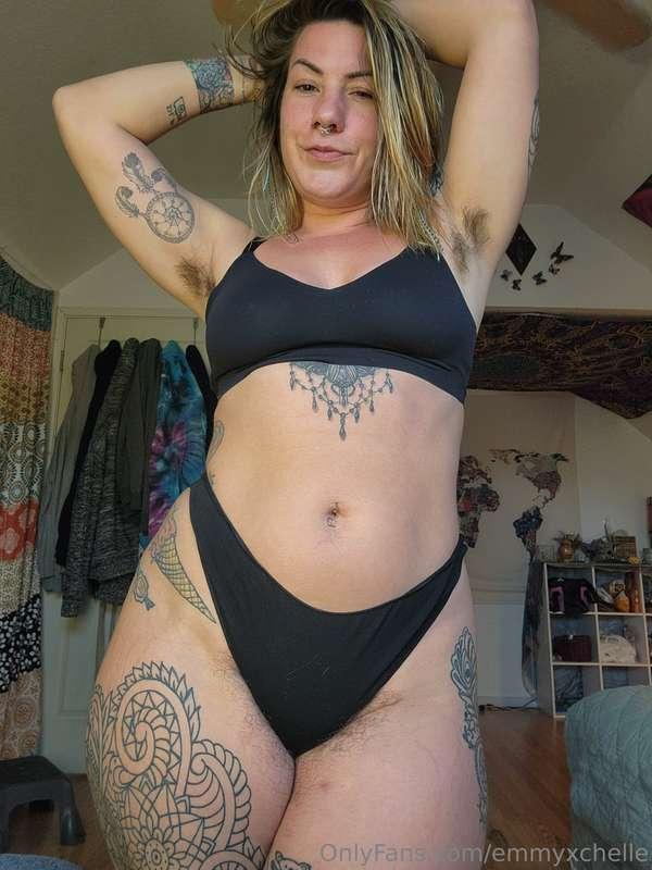 Post office today and probably Friday too for panties 😜 get ..