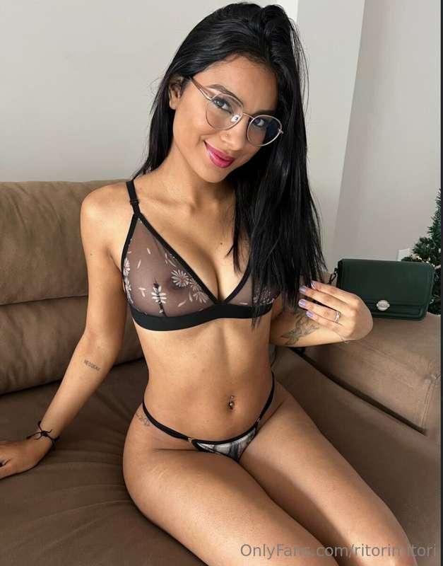😈 𝐅𝐑𝐄𝐄 𝐒𝐔𝐁𝐒𝐂𝐑𝐈𝐏𝐓𝐈𝐎𝐍😈@official_adriana wants to ride your big..