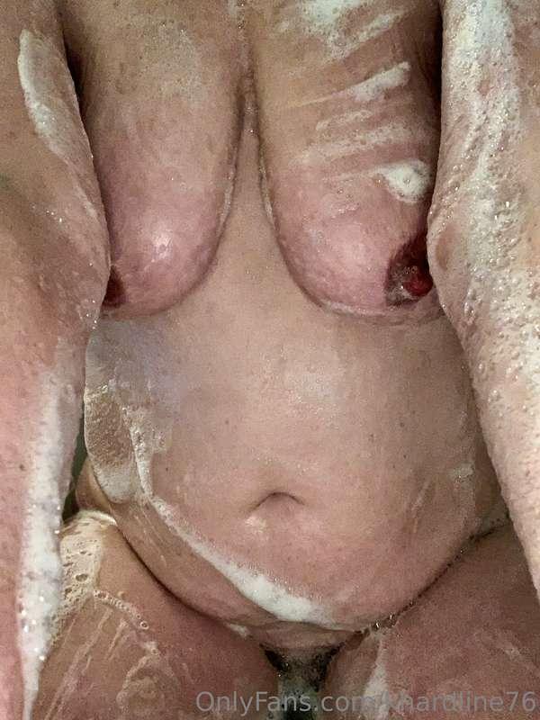 All clean for you 😳😳😳😳
Ready to get dirty again! 😳😳😳😳