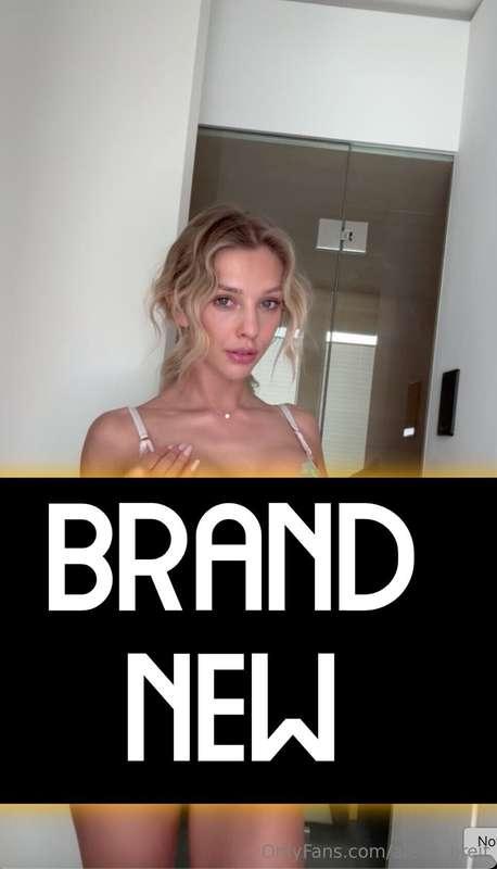 🔥 New Videos Just Dropped 🔥Can't keep my hands off myself 😏