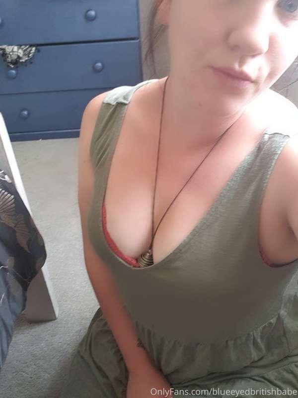 Best thing about small boobs, they don't sag 😏😘