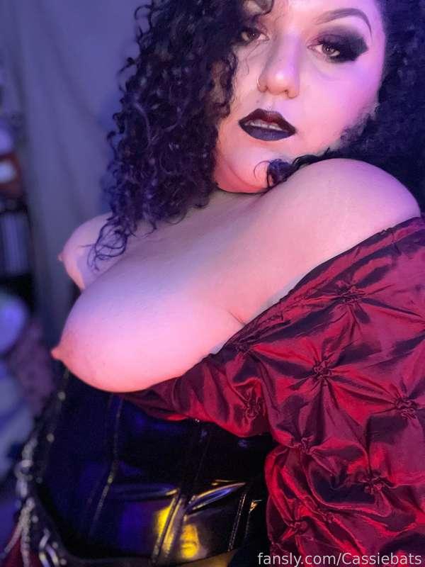 cassiebats image #3