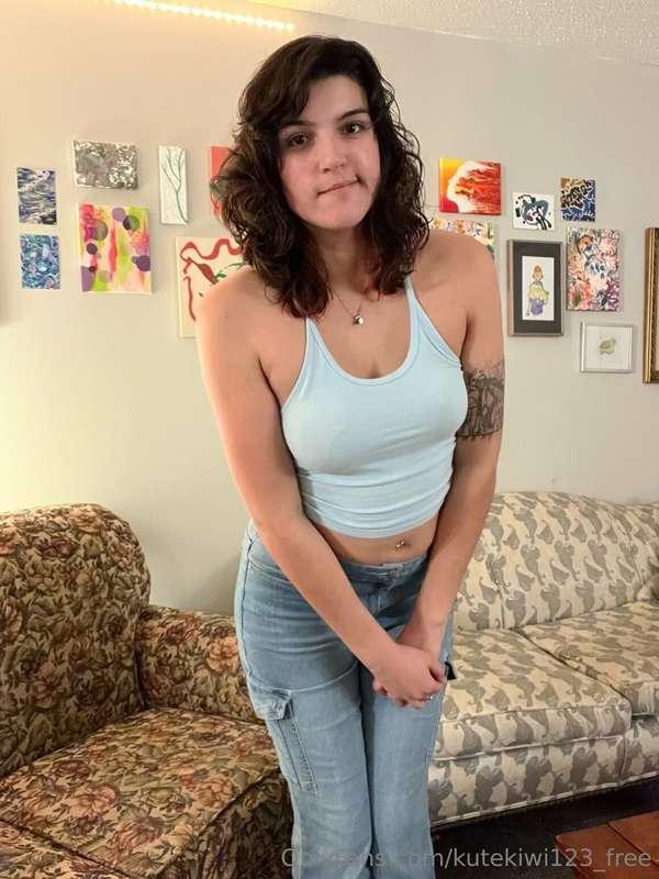 Felt cute today 😘
More on my paid account 💕