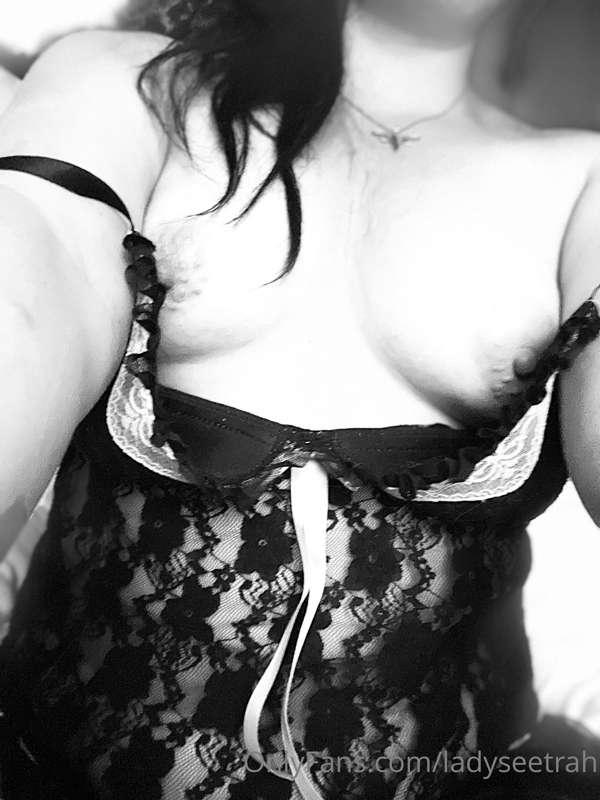 💋