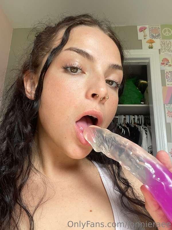 Imagine my pretty face with your cum dripping off it