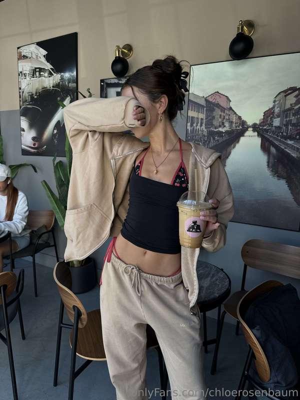 i strive to be this cozy 😜