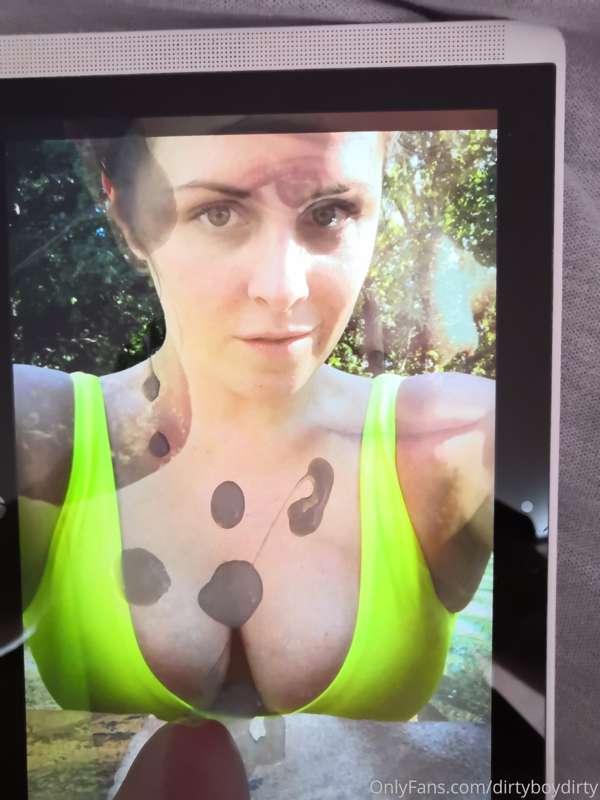 I so loved cumming over her and those big tits