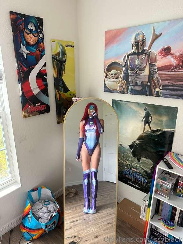 Hehe I’m so excited for these videos. ;) Comic Con tomorrow!
