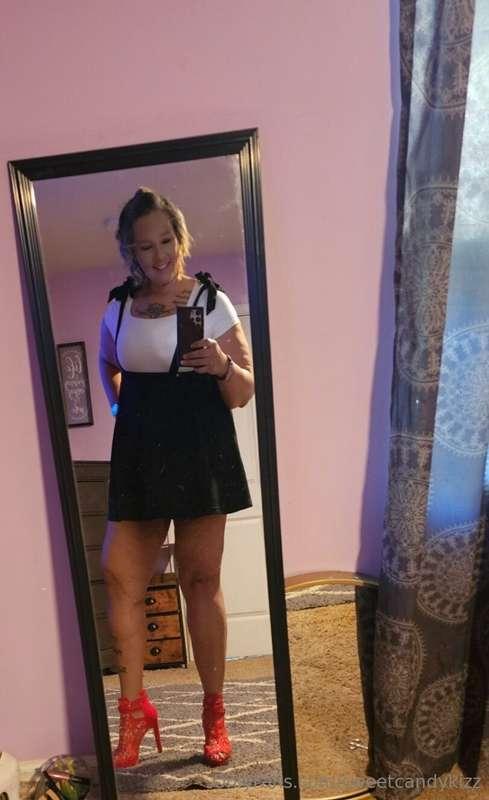 I like to wear short cute outfits going to the grocery store..