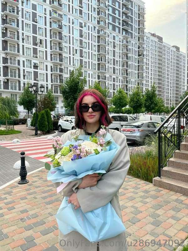 There is magic in ordinary things that surround us. 😍✨ No ne..