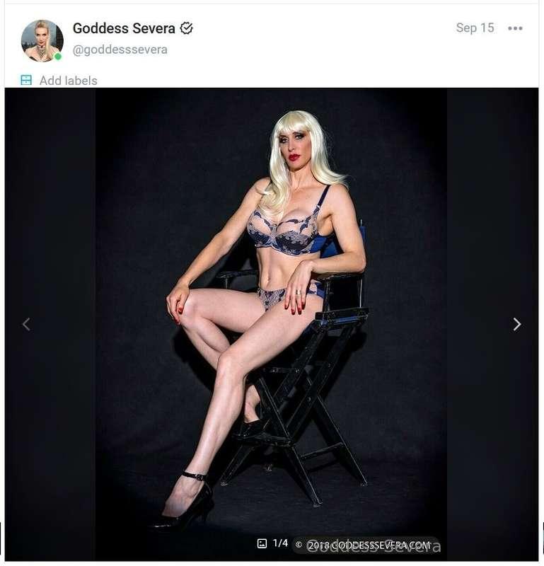 See all 4 pictures that I posted from this set when you join..