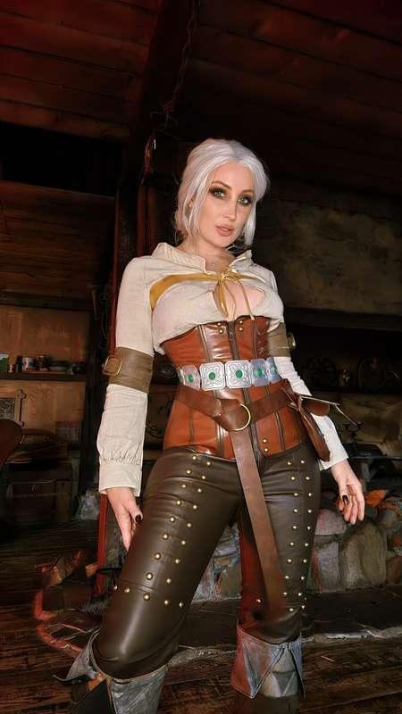 I don’t need saving — I’m the one who does the saving ⚔️My C..