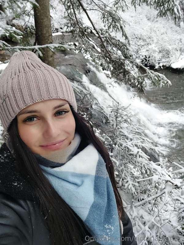 Feel this moment❄️💙