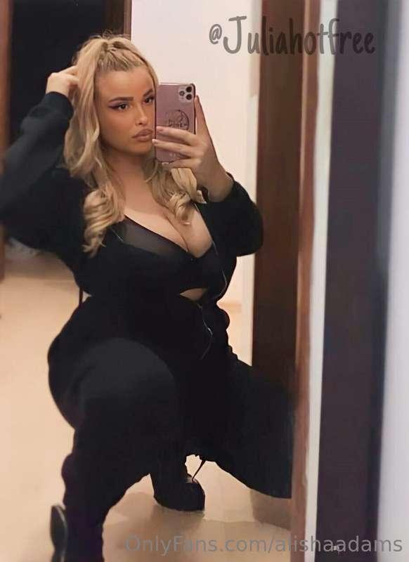 ## ❣️😈 𝑫𝒐 𝒚𝒐𝒖 𝒍𝒊𝒌𝒆 𝒕𝒉𝒆 𝒄𝒖𝒓𝒗𝒆𝒔 𝒑𝒓𝒐𝒏𝒐𝒖𝒏𝒄𝒆𝒅 
𝒔𝒐𝒎𝒆 𝒕𝒊𝒕𝒔 𝒂𝒏𝒅 𝒂 𝒃𝒊..