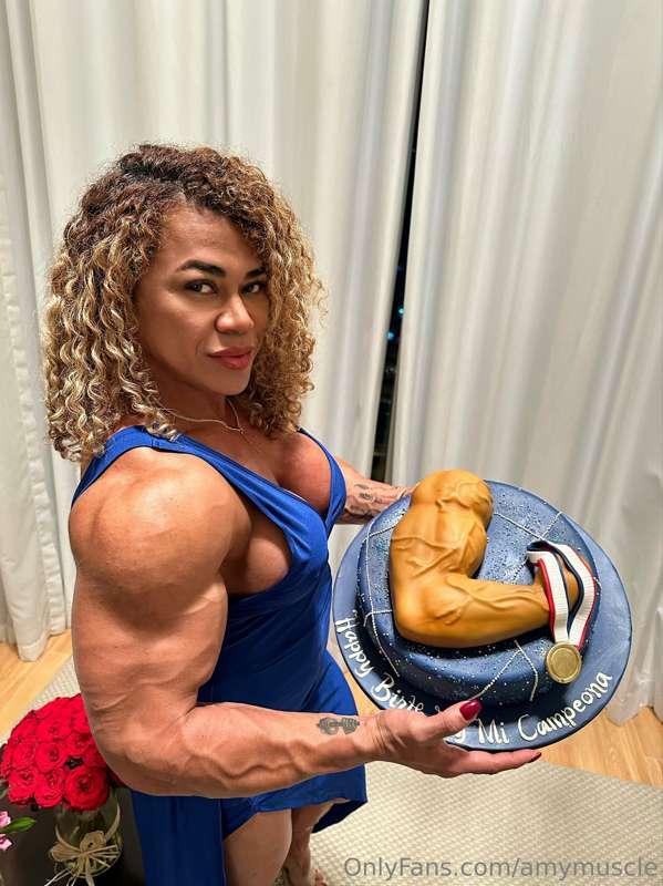 The cake is my bicep…so awesome