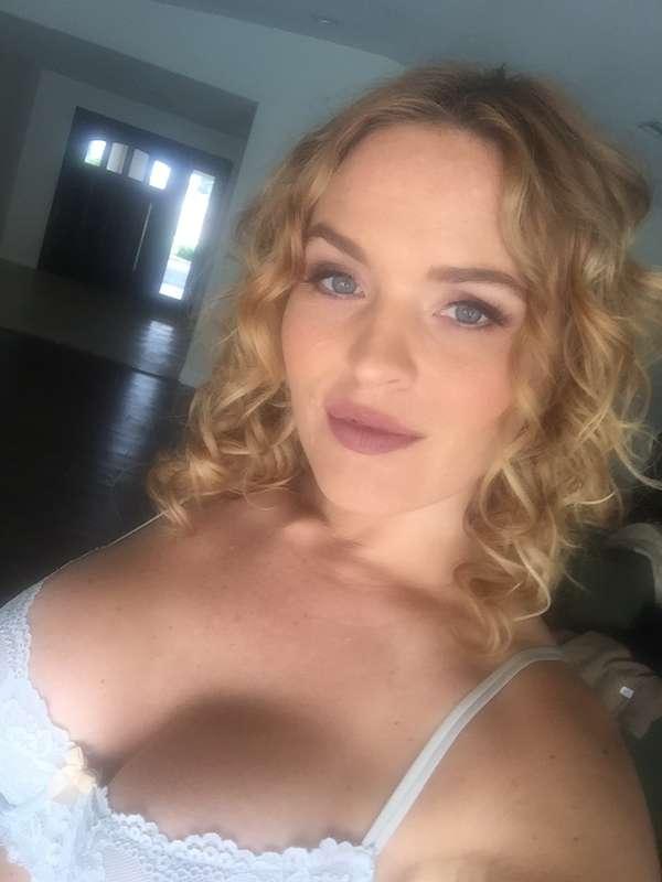 Yesterday in Vegas on set for Brazzers