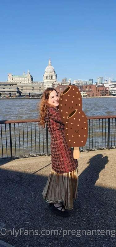 Thought you’d like to see a happy me - with chocolate lollie..