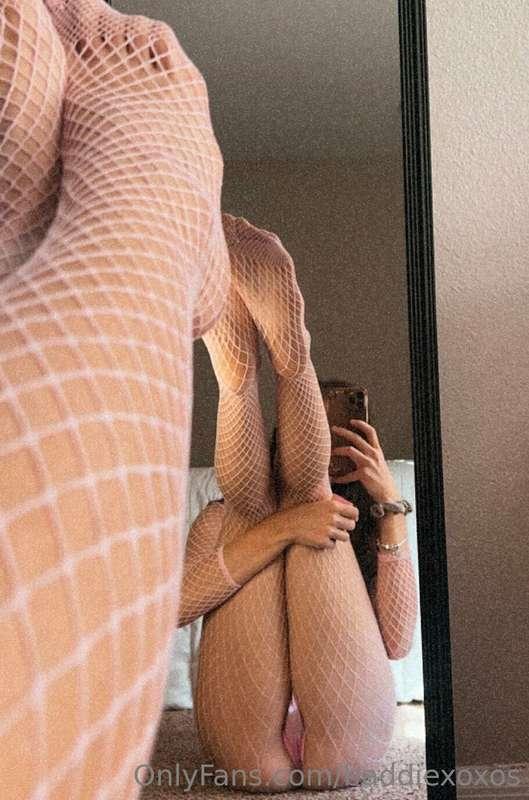 do you like my outfit daddy? 💗