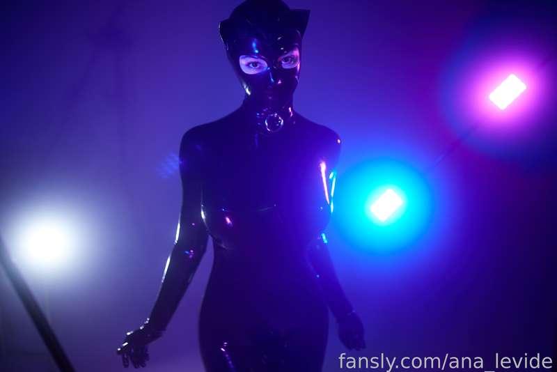 ana_levide image #163