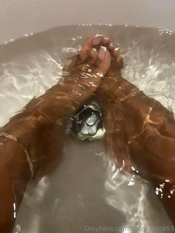 Wet toes and wrinkly soles