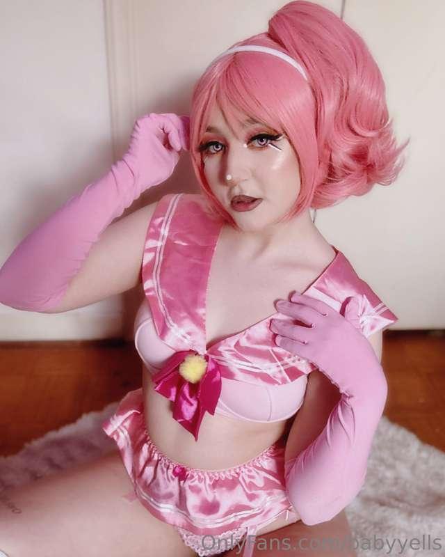 call me cute while you fuck my face😋