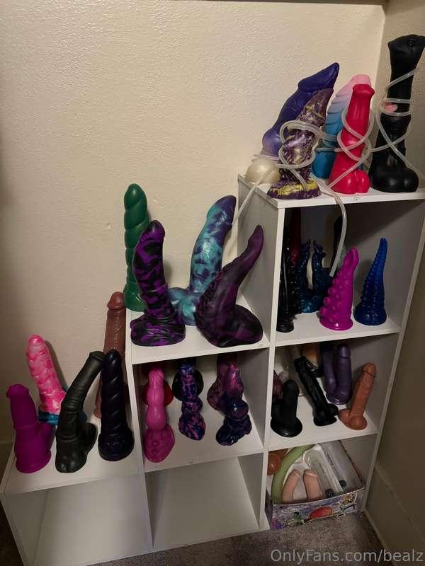 Moving everything into my work room!! I’m so exited to have ..