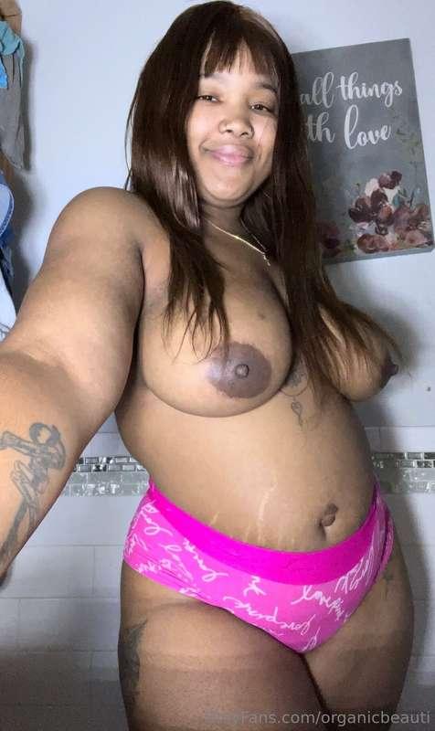 Pink looks good on me
