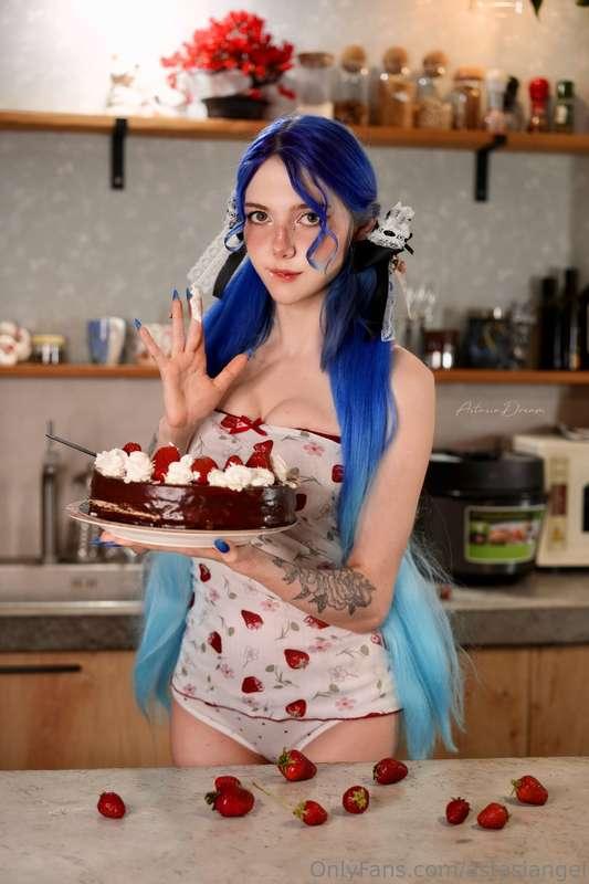 Happy Birthday to meeeee :3 Let's celebrate this day togethe..
