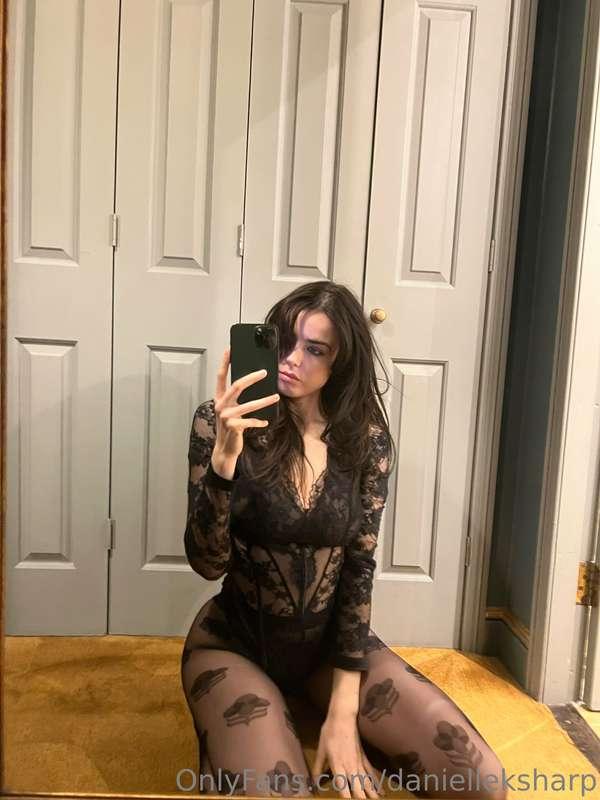 This set is coming to an end...DM me what your favourite pic..