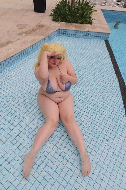 i wish i'd have take my boobs out more :P