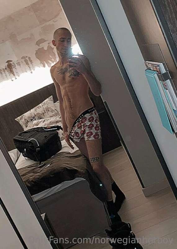 Come drag my boxers off me🥵