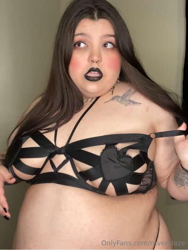 🖤🕸️🐦‍⬛🕸️🖤