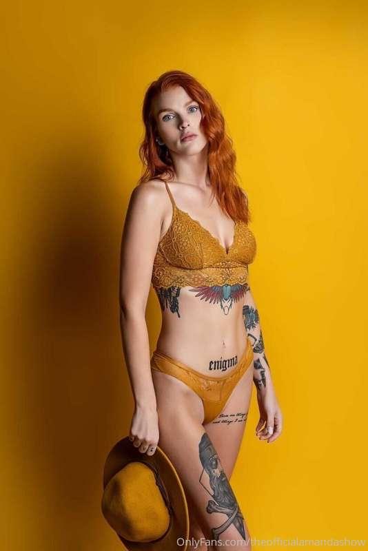 theofficialamandashow image #0