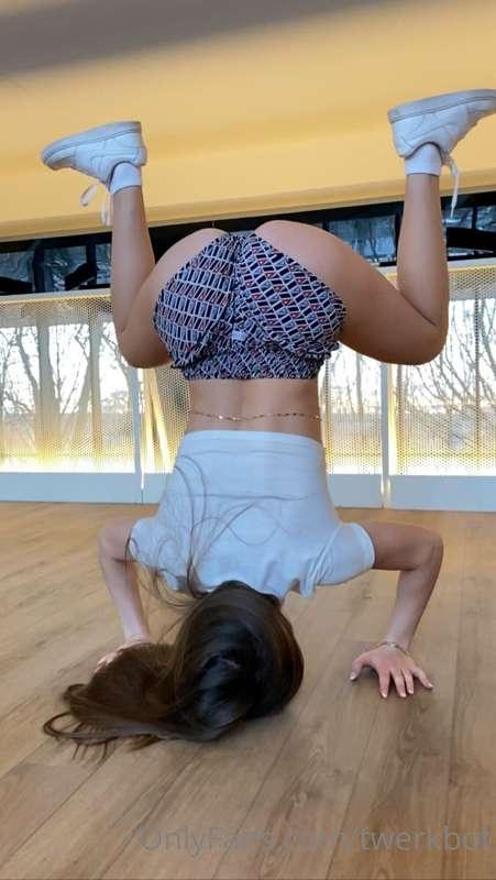 twerk positions 🍑