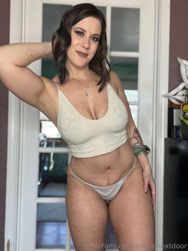 Hi :)