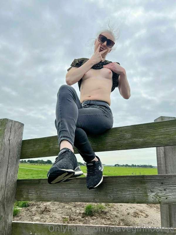 slavegirlnoortje image #2