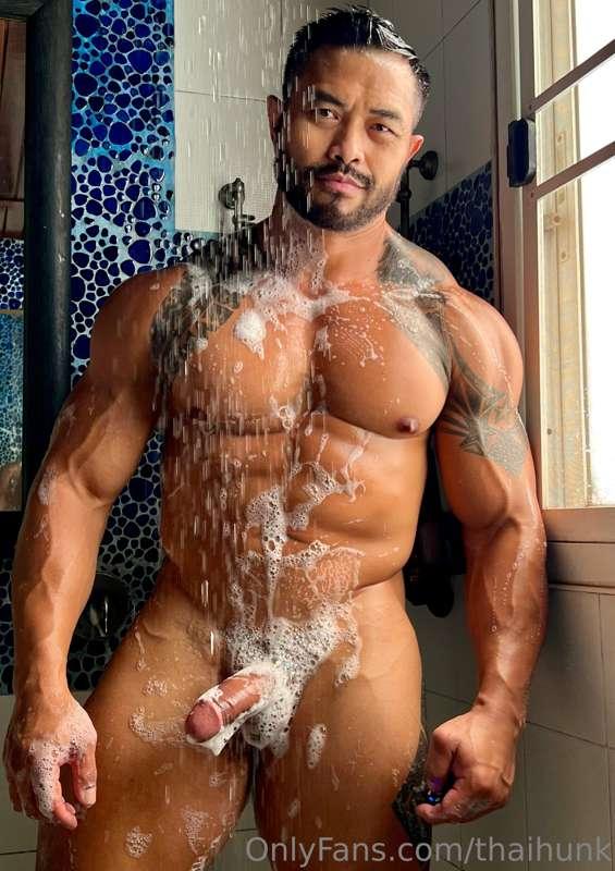 So many boys request a full versions of this!
💦💦💦